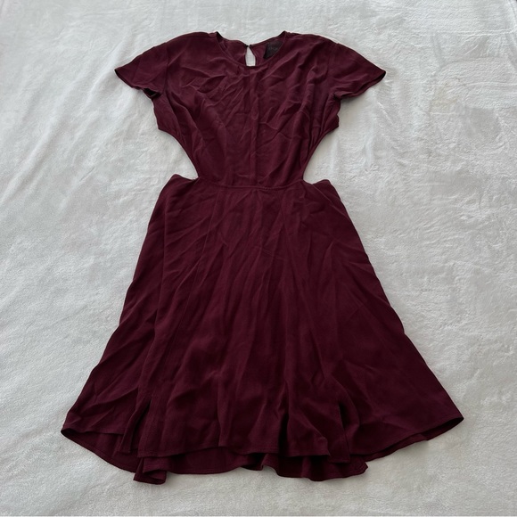 Reformation Amelia Backless Mini Dress in Burgundy - Picture 1 of 7